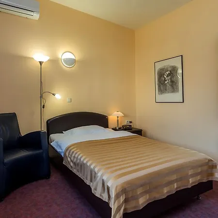 Ibb Hotell Minsk